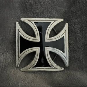 Maltese Cross Pewter belt buckle with black enamel inlay